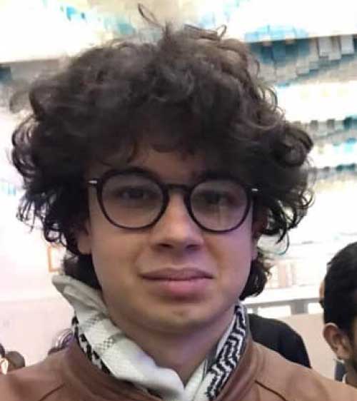 ���� ����